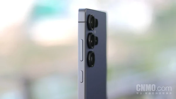 三星S27 Ultra或搭载定制版骁龙平台 标准版回归Exynos