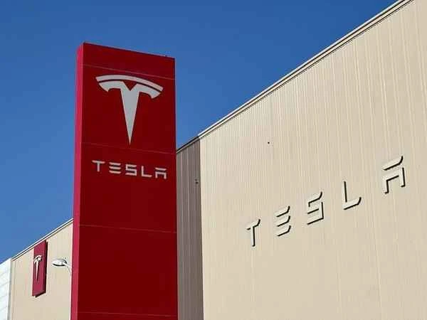 Tesla investiert weiterhin massiv in selbstentwickelte Chips und richtet sein Augenmerk dabei auf südkoreanische Halbleiteringenieure.